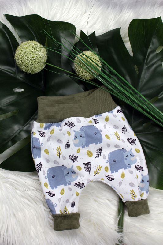 Baggy Pants Nashorn grün 50