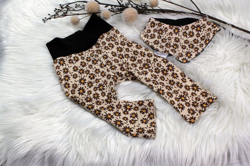Leggings und Halstuch Blumenprint 62