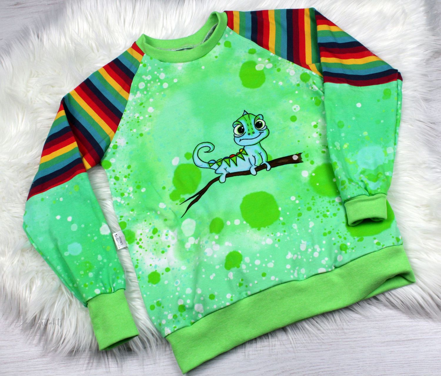 Build your Raglan Sweater