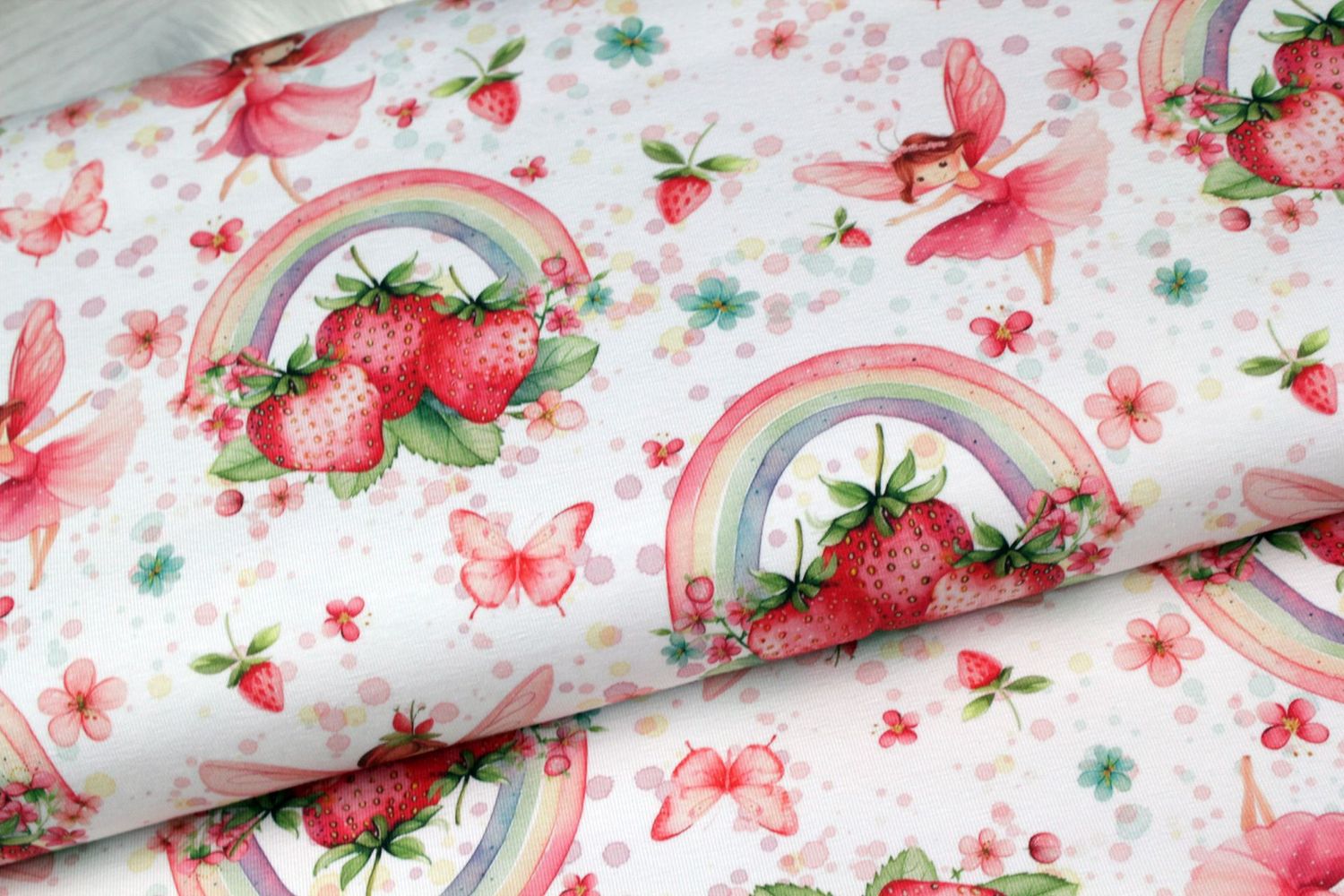 Jersey Strawberry Rainbow Erdbeerfee Jersey Strawberry Rainbow Erdbeerfee