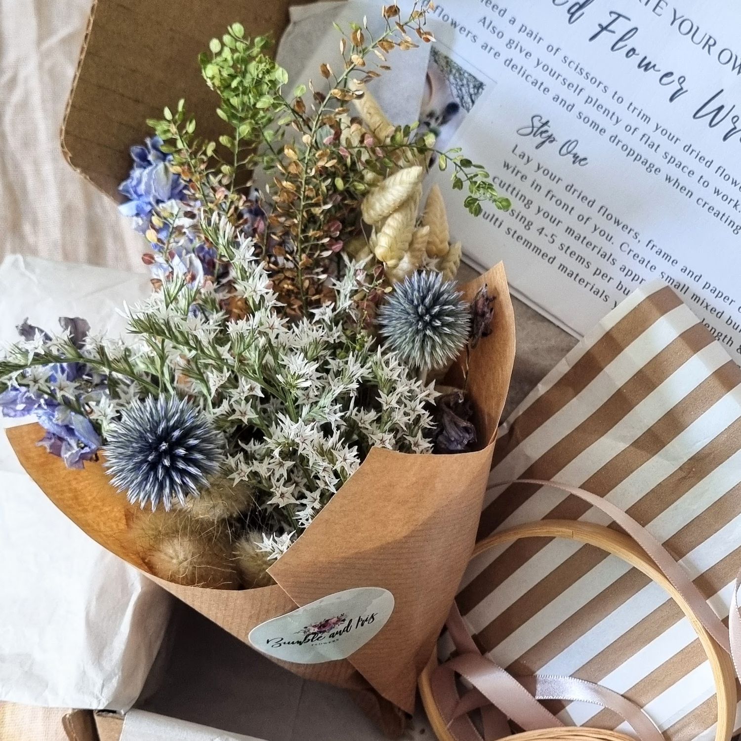 Dried flower wreath kit - mini