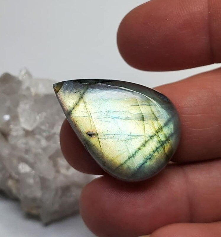 Labradorite Multicolor