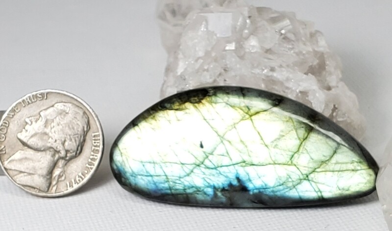 Labradorite green AAA+