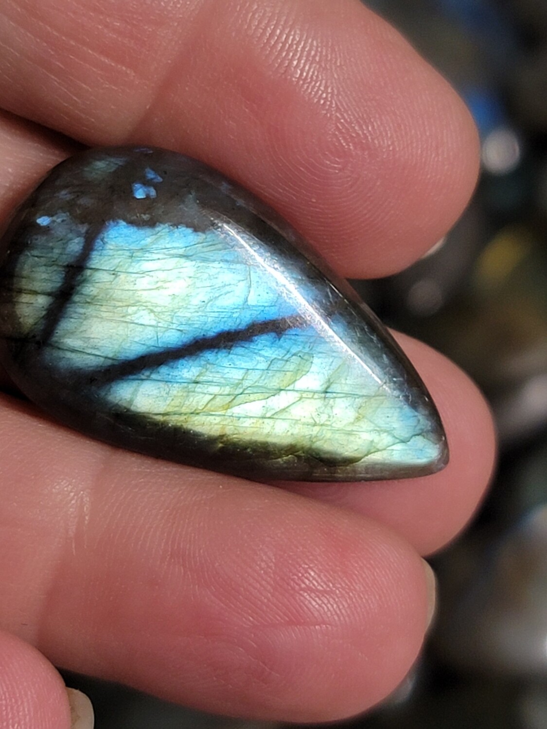 Labradorite Multicolor AAA