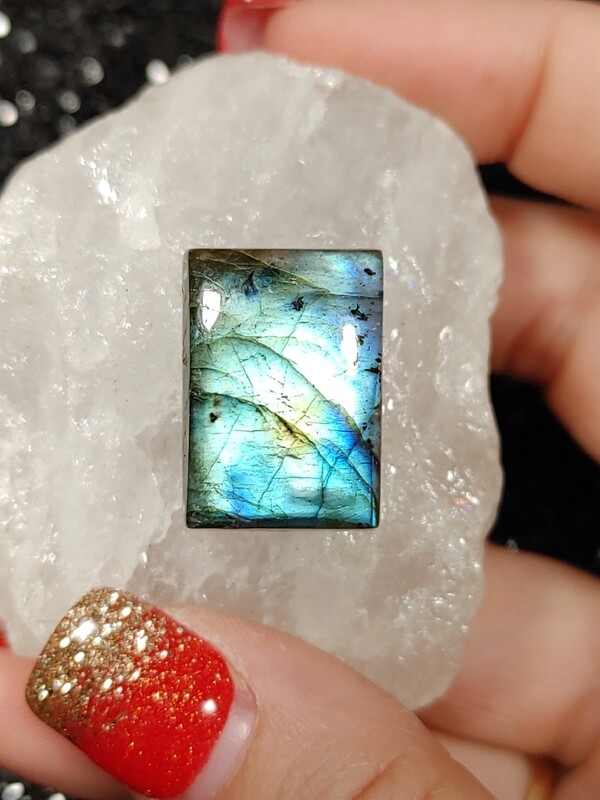 Labradorite Multicolor AA+