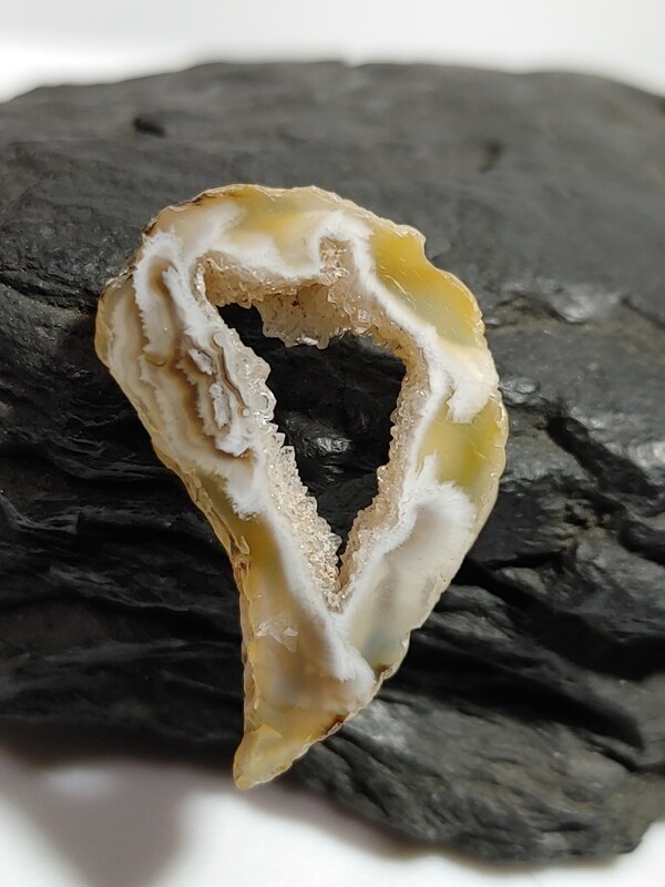 Agate With Druzy