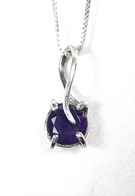 Amethyst Silver Pendant