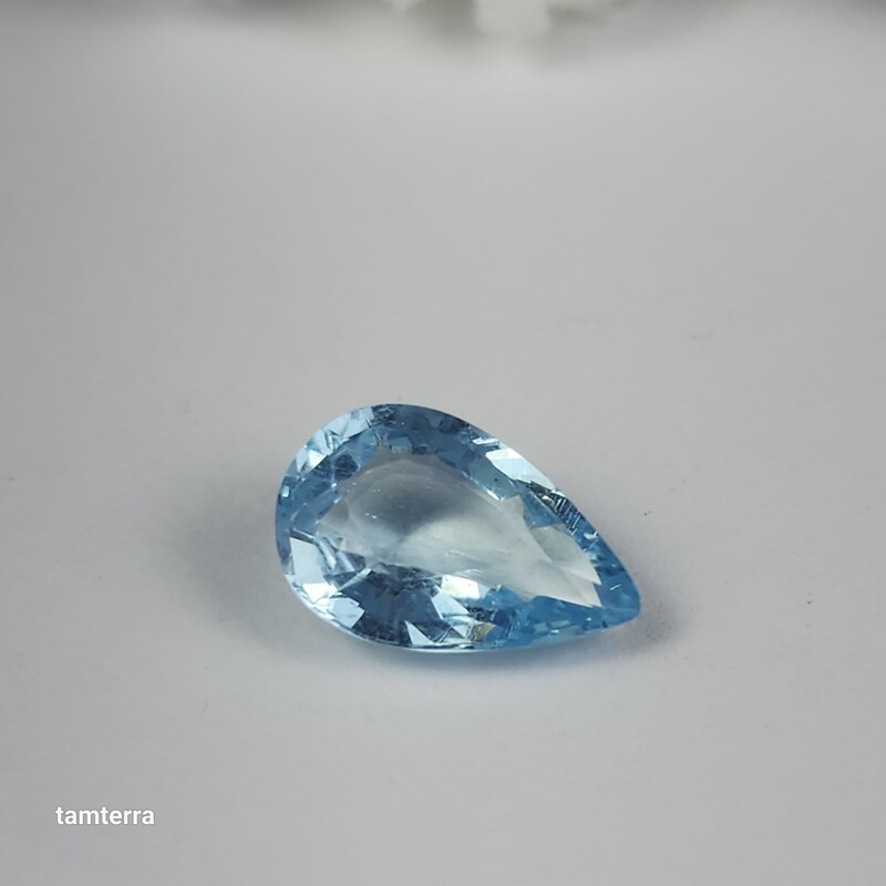 Aquamarine Pear