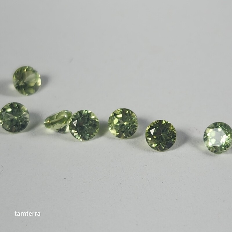 Peridot Round 3 mm