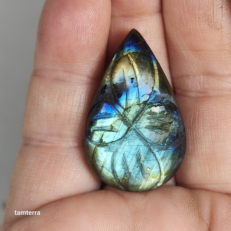 Carved Labradorite Pear / Teardrop