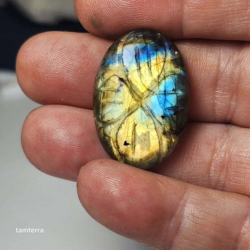 Carved Labradorite Oval
