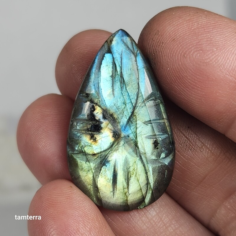 Carved Labradorite Pear / Teardrop