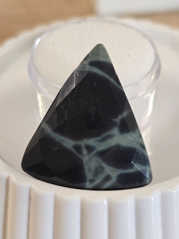 Spiderweb Obsidian