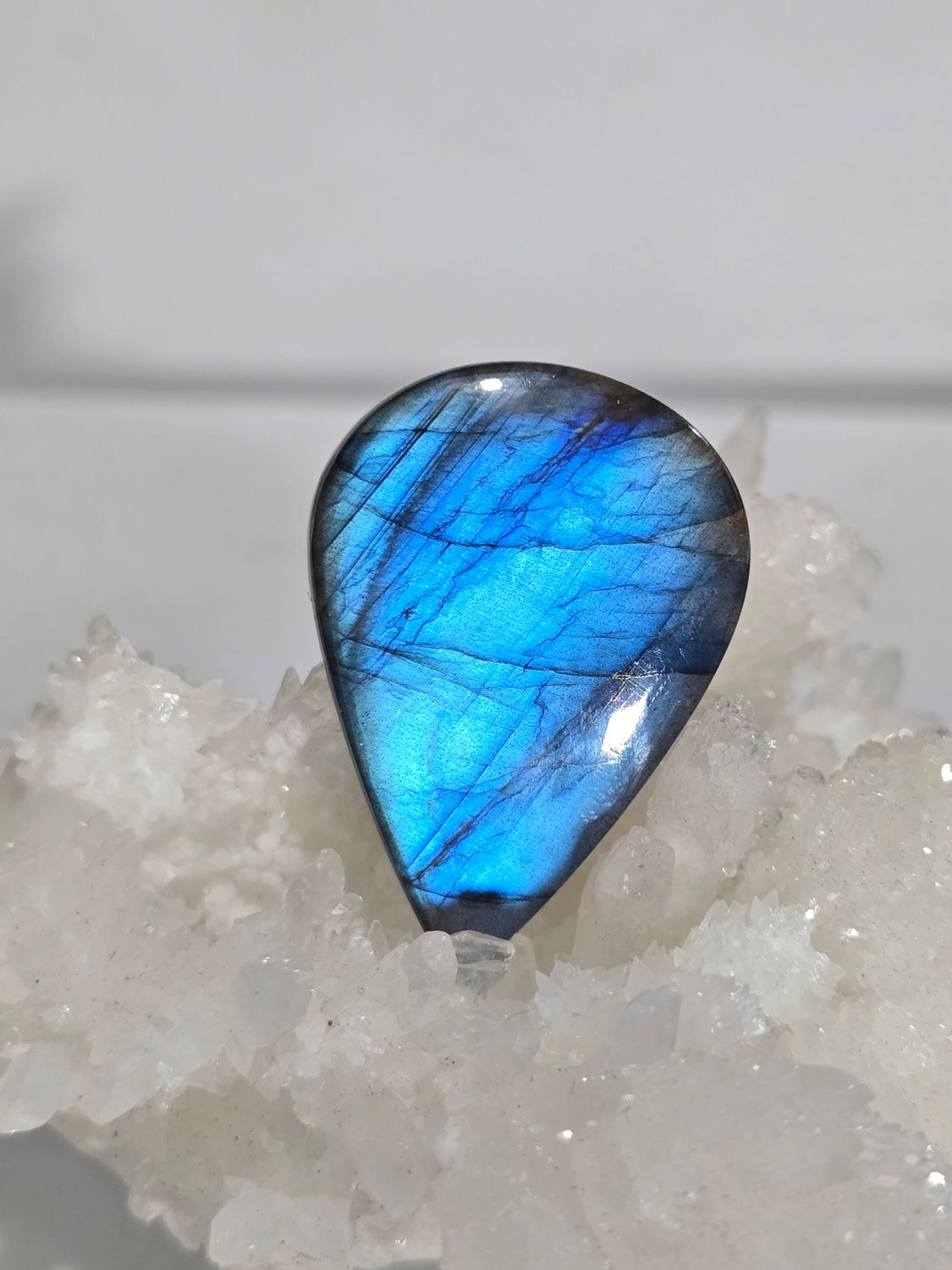Labradorite Pure