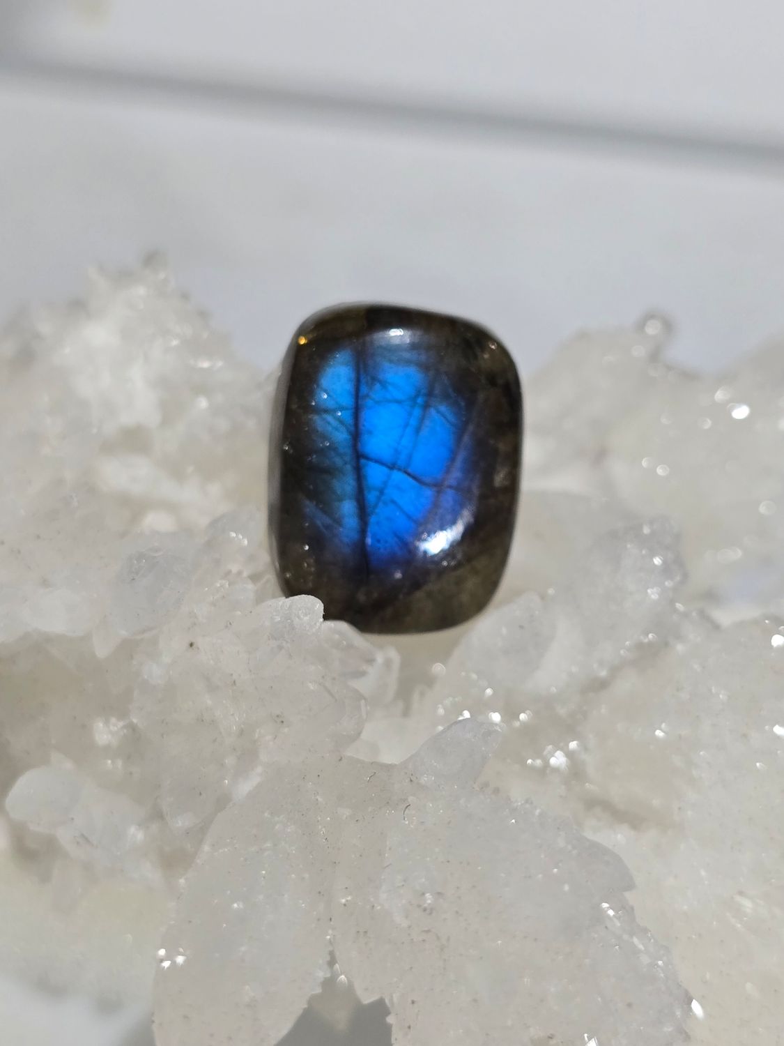 Labradorite AAA+