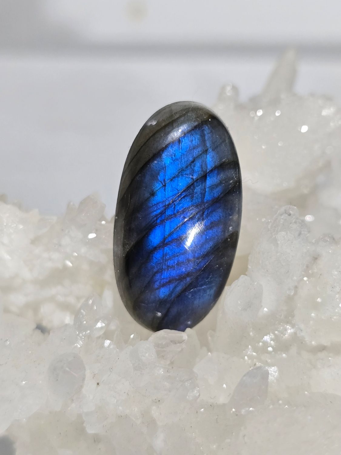 Labradorite AAA