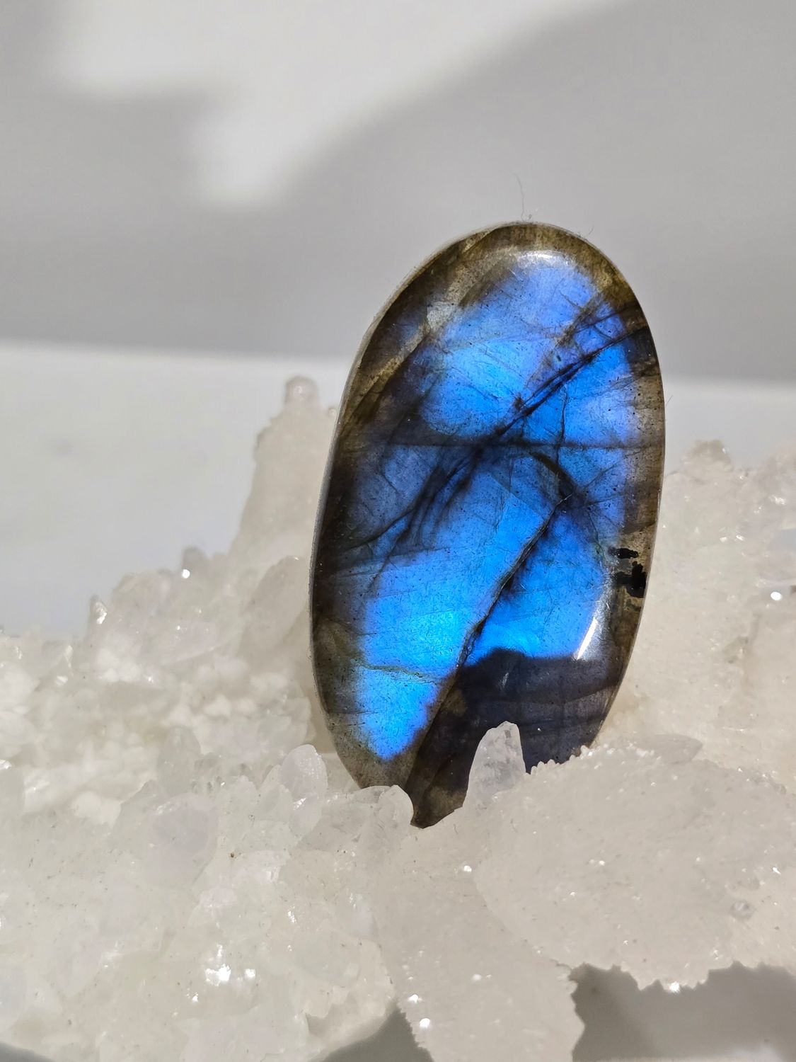 Labradorite AAA