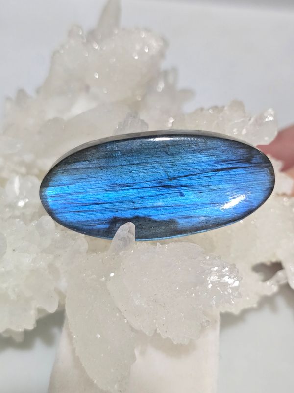 Labradorite AAA