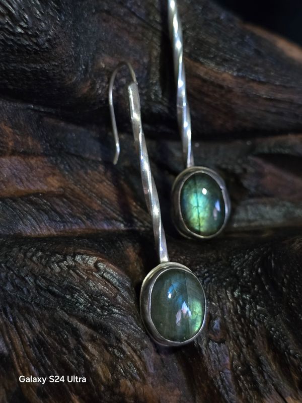 Green labradorite Twist Earrings