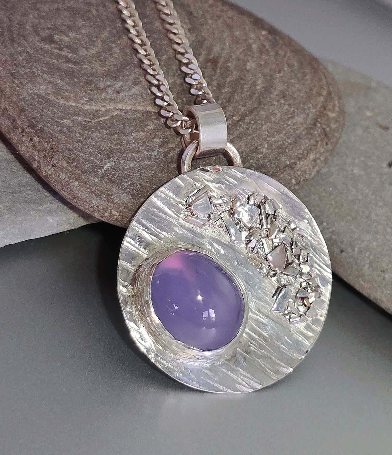 Chalcedony Finy Silver Pendant