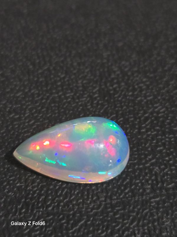 Ethiopian Opal Pear