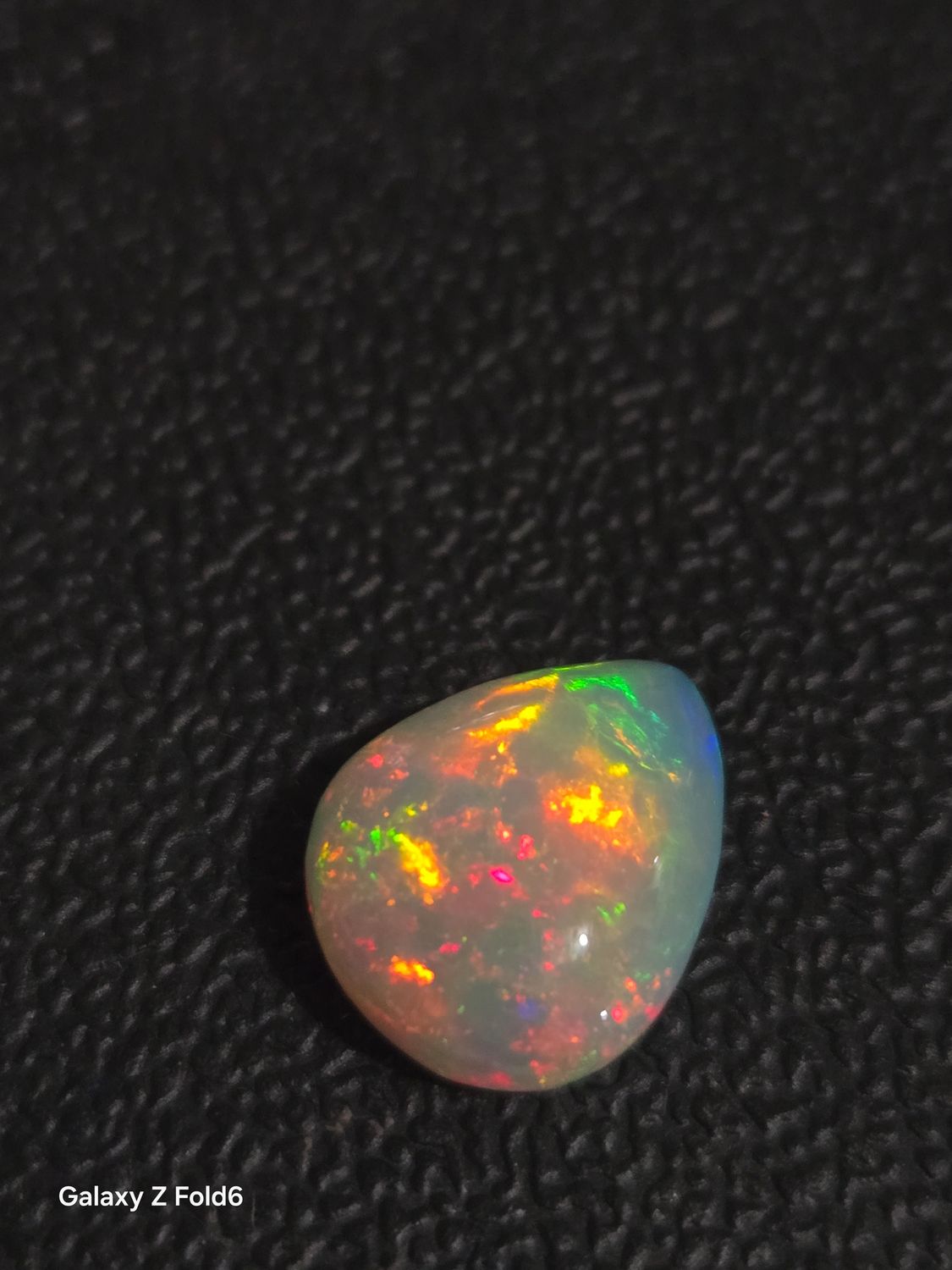 Ethiopian Opal Pear