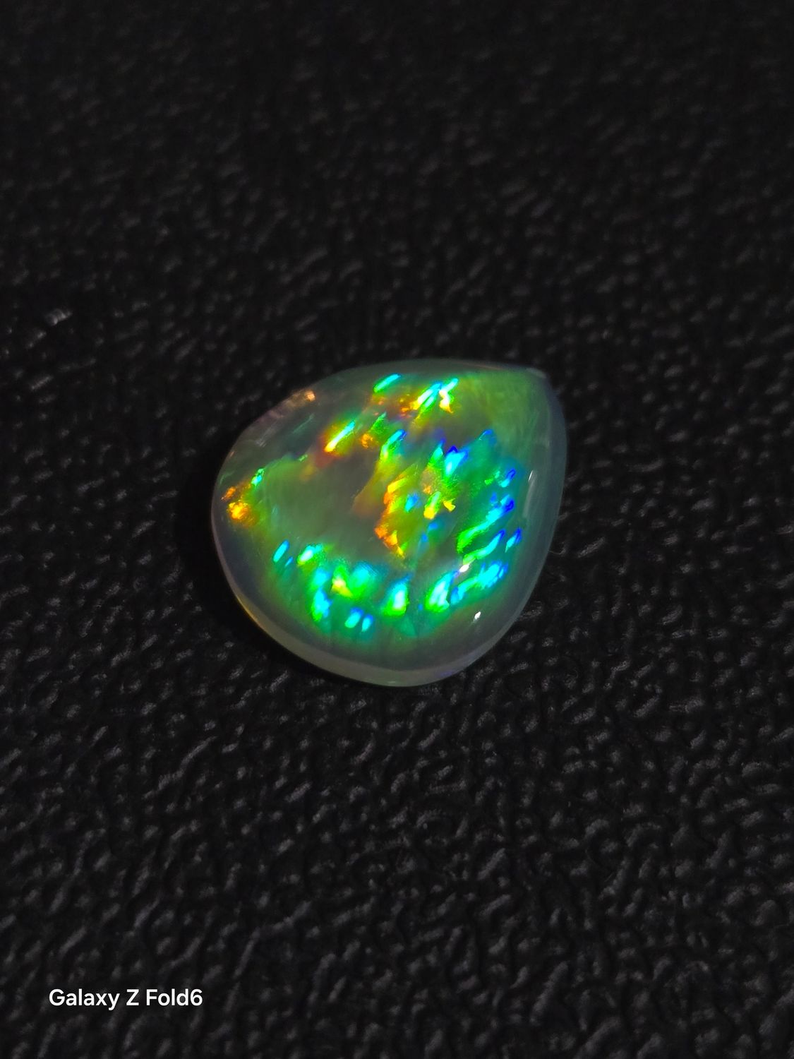 Ethiopian Opal Pear