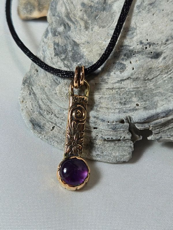 Amethyst patterned Brass Pendant w/cord