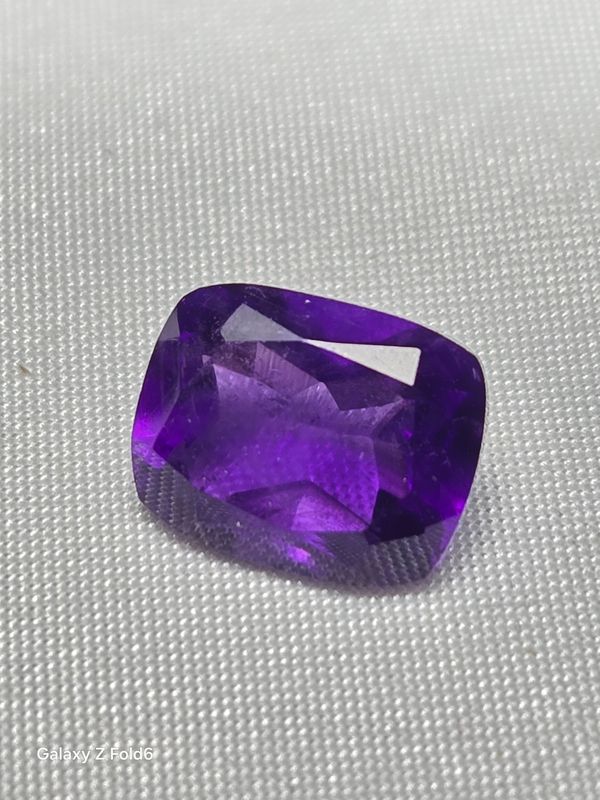 Amethyst Cushion