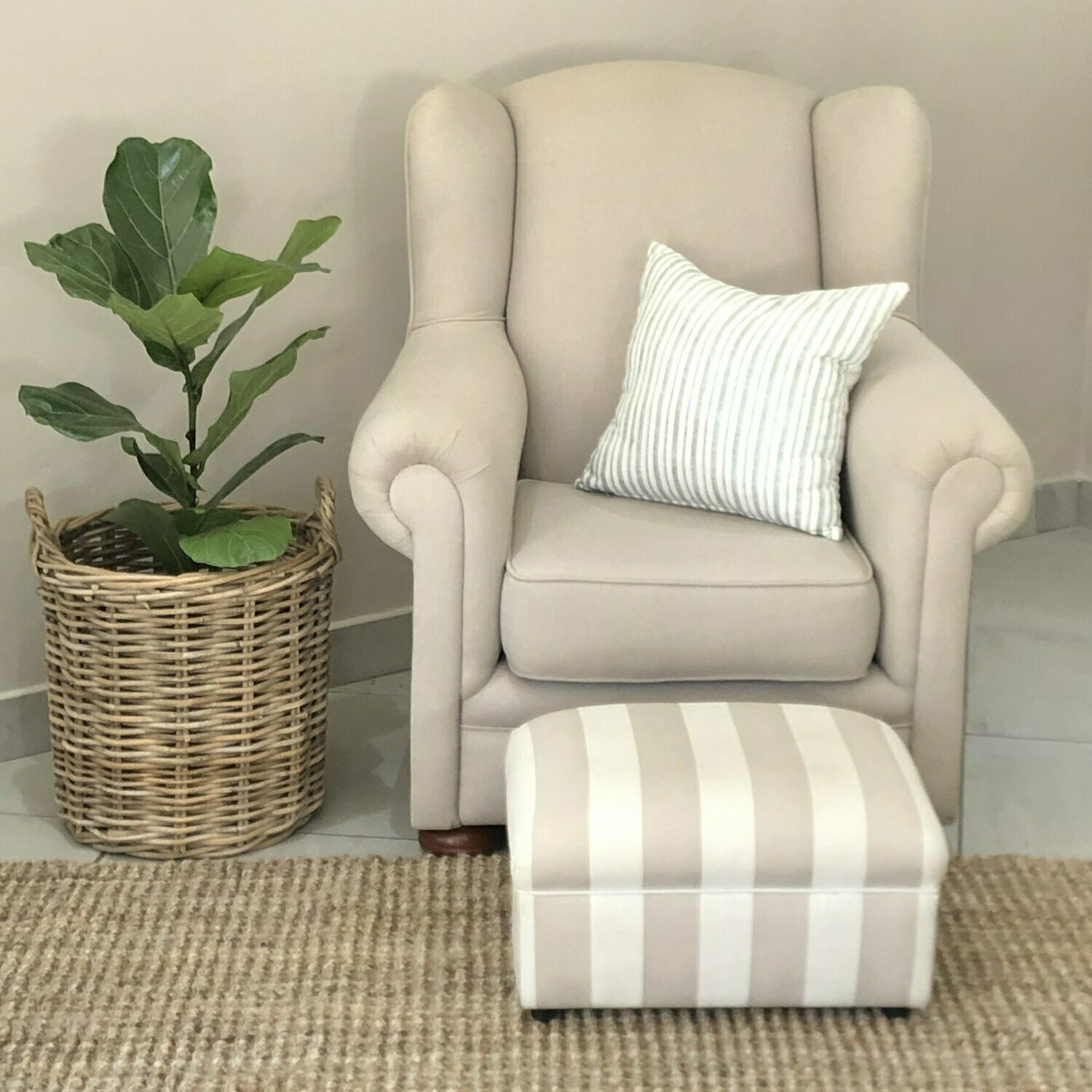 Classic Rocking Chair Classic Rocking Chair