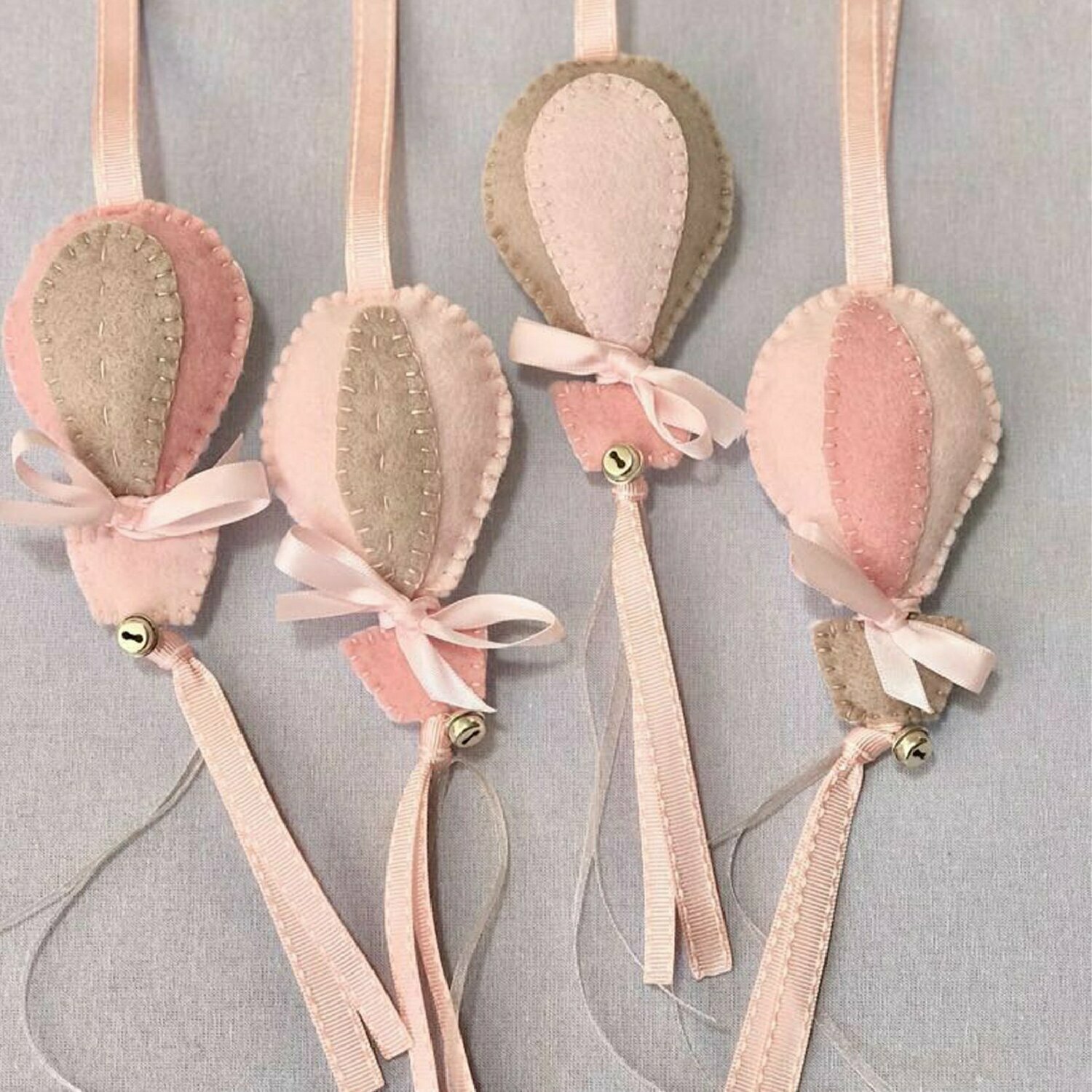 Hot Air Balloon & Heart Swing Set - Blush & Gold Hot Air Balloon & Heart Swing Set - Blush & Gold