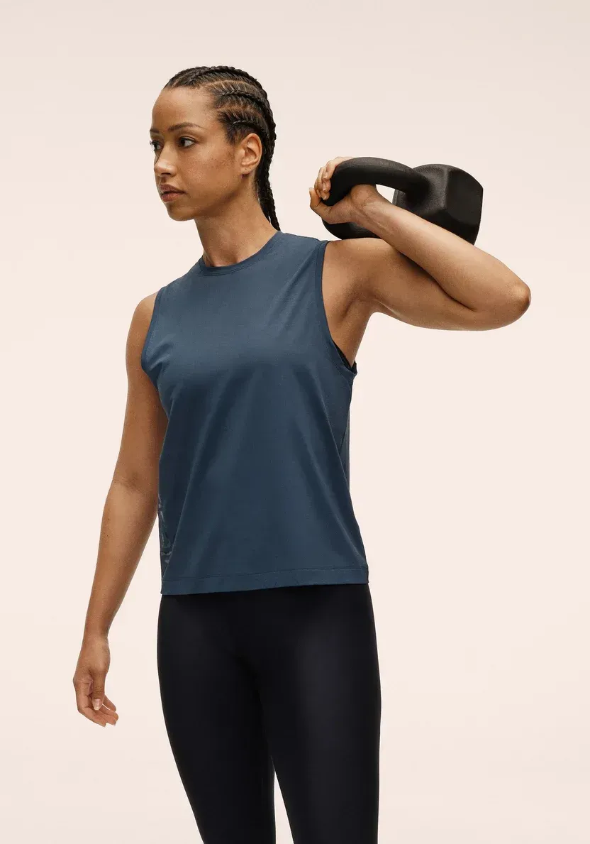 Graphic Tank