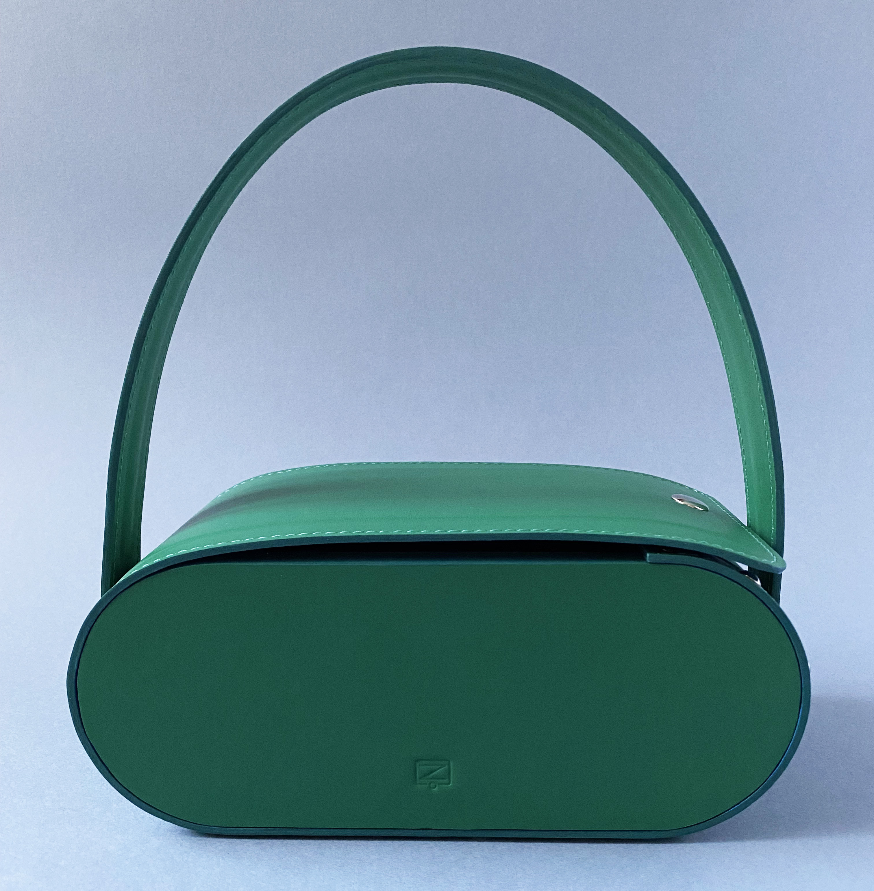 VERDE OVAL