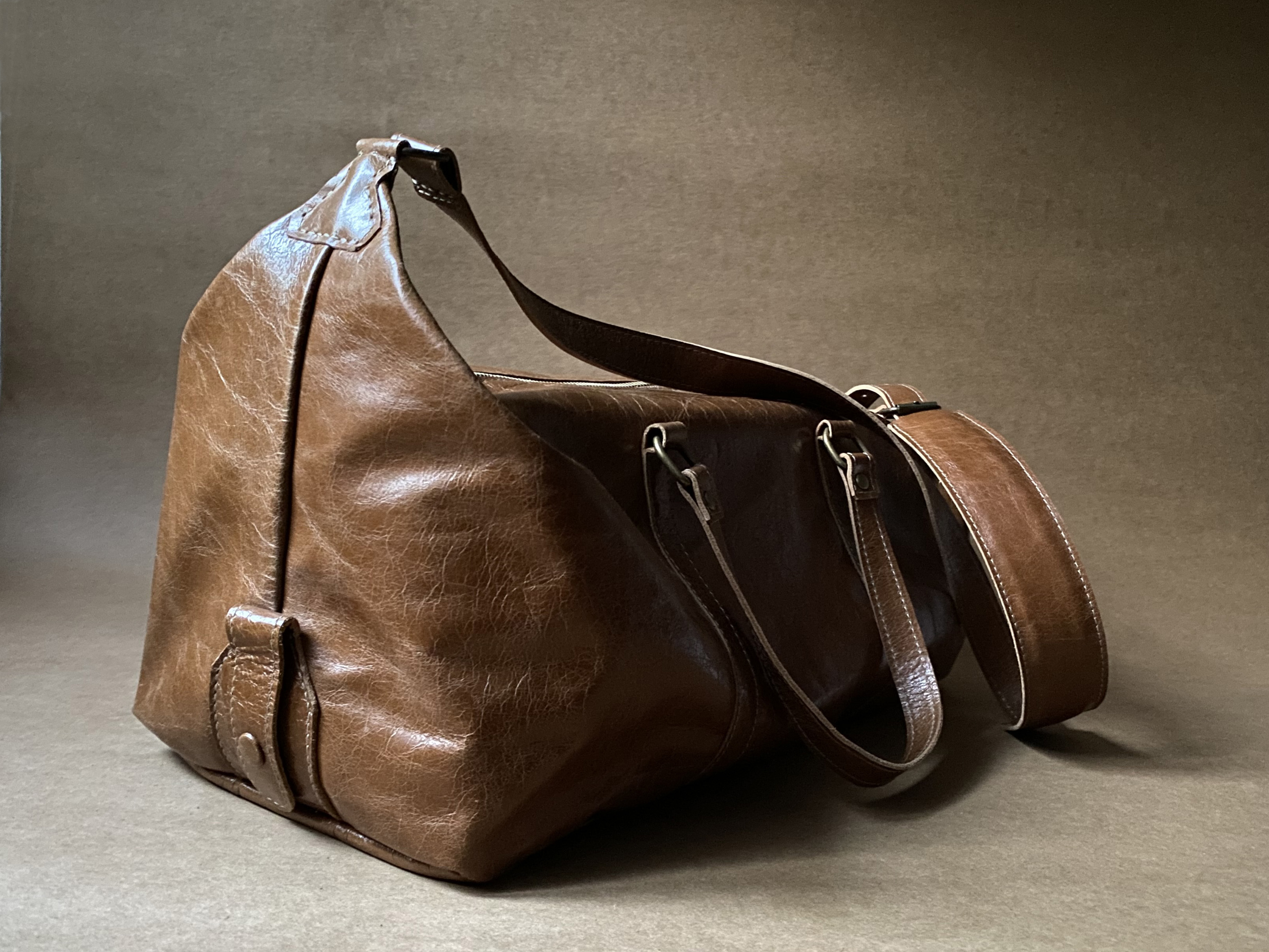 DUFFLE CONIAC