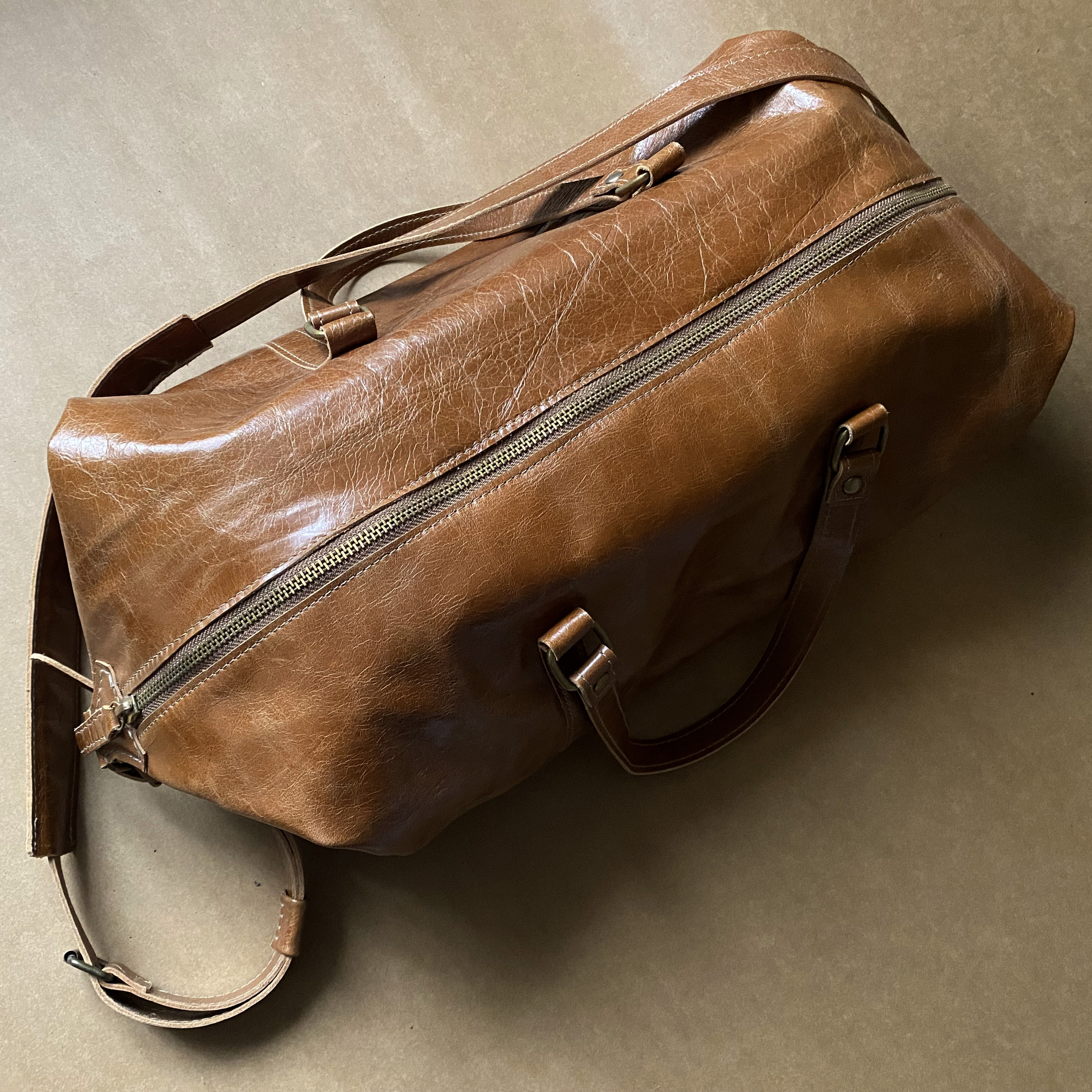 DUFFLE CONIAC