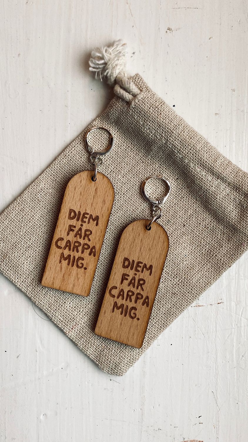 Diem får carpa mig | Örhängen