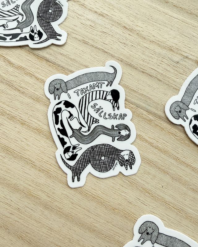 Sticker | I taxamt sällskap, vit