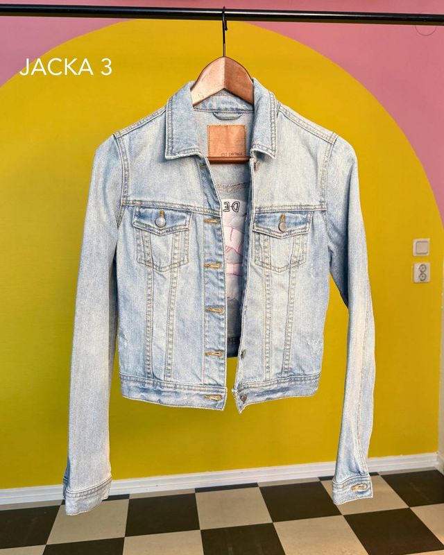 Broderad jacka Nr 3 | Banne mej räka | Second hand