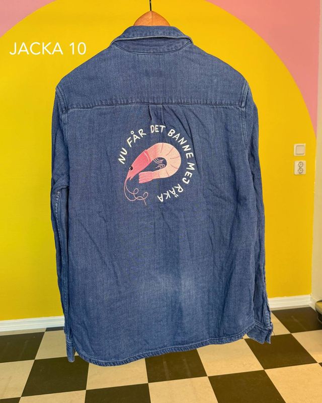 Broderad jacka/skjorta Nr 10 | Banne mej räka | Second hand