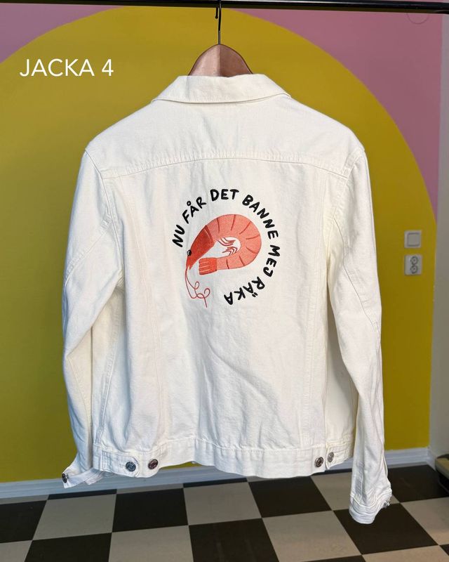 Broderad jacka Nr 4 | Banne mej räka | Second hand