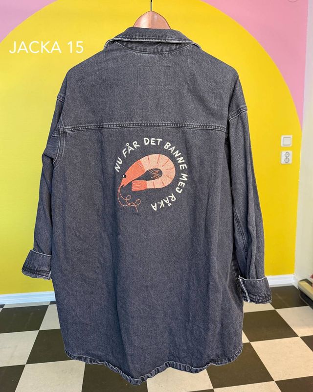 Broderad jacka Nr 15 | Banne mej räka | Second hand