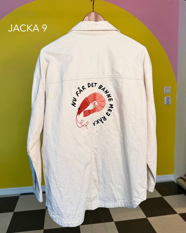Broderad jacka/skjorta Nr 9 | Banne mej räka | Second hand