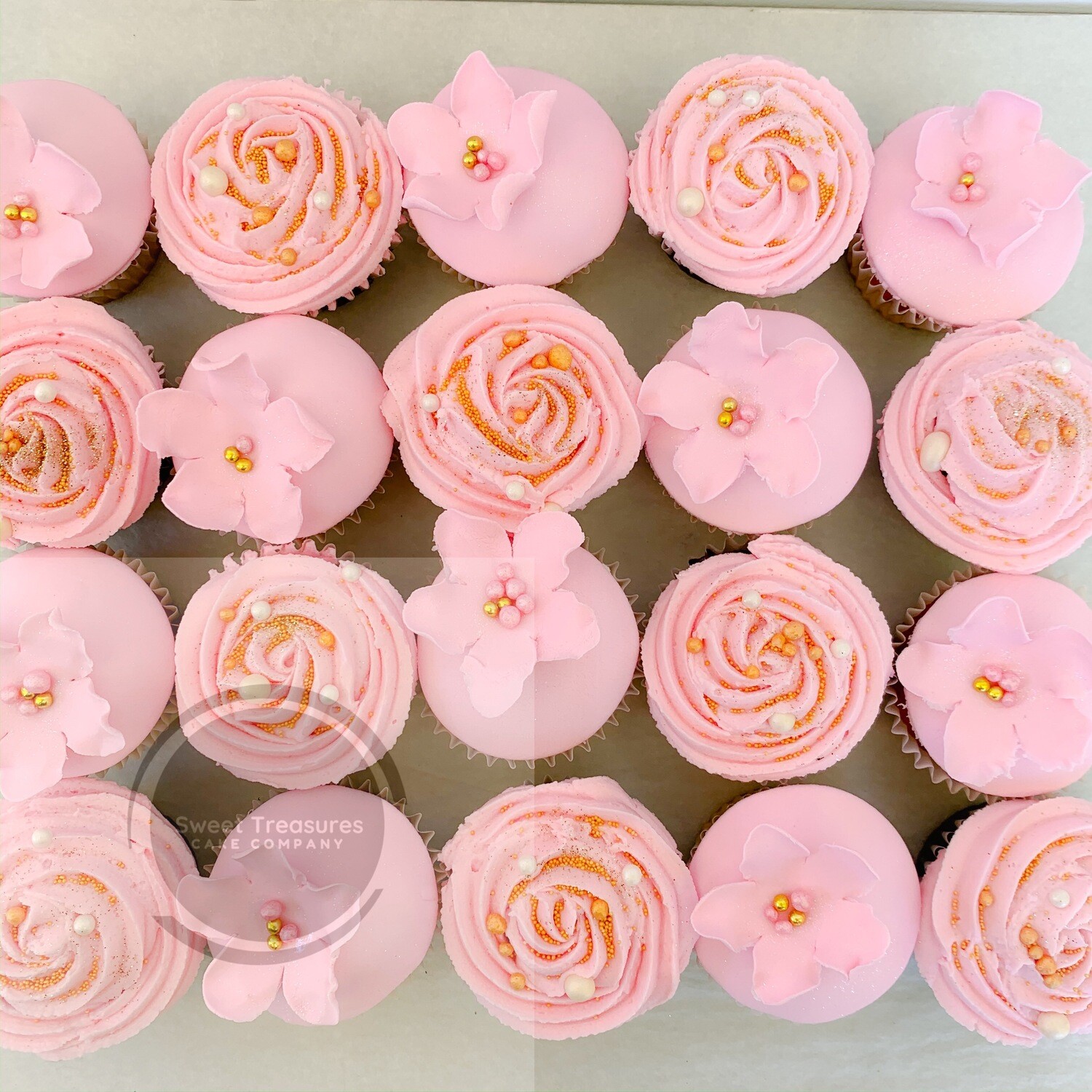 Fondant Flowers cupcakes