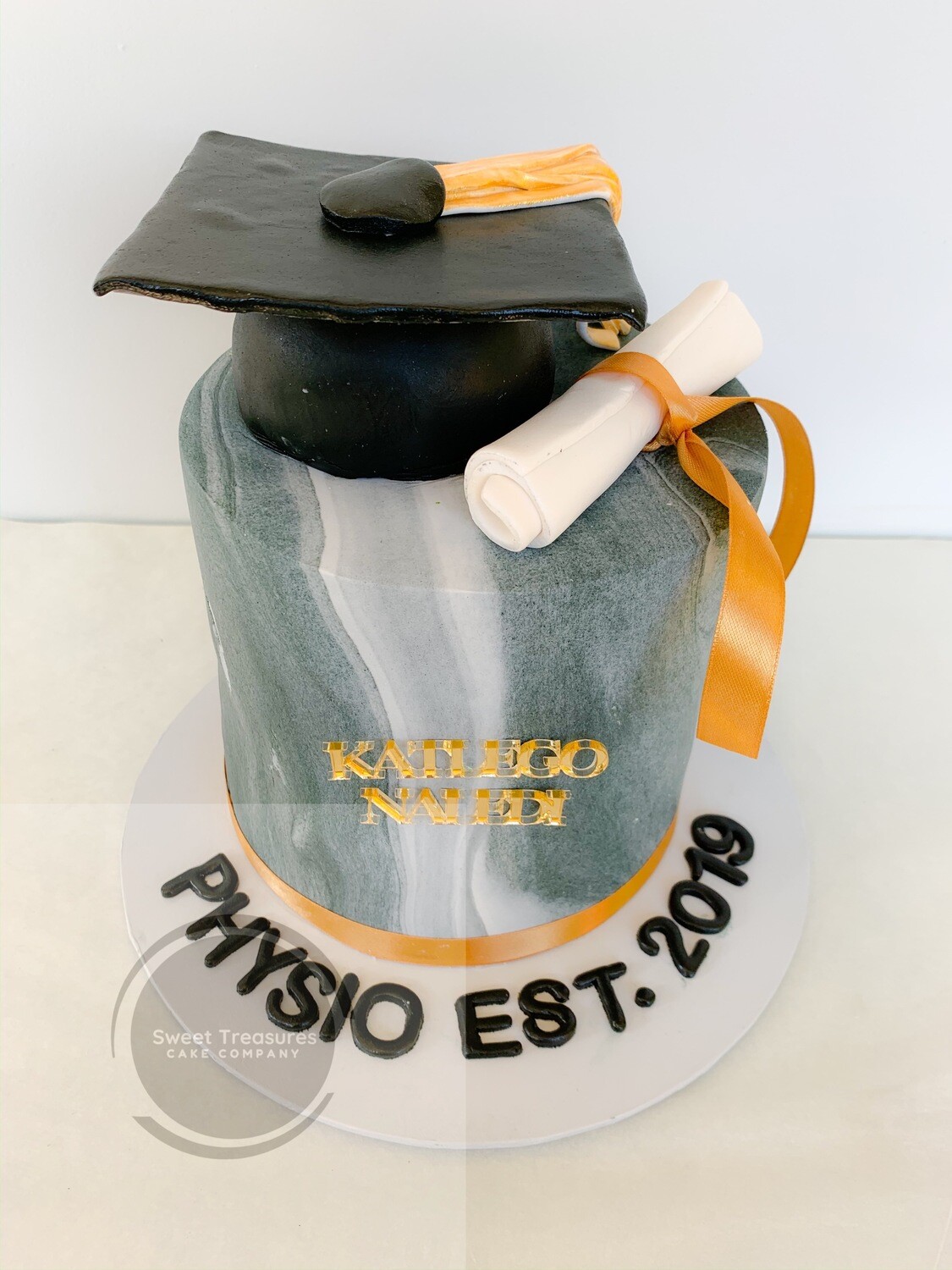 Graduation Single tier cake