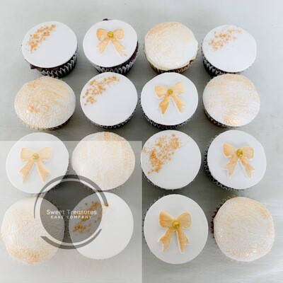 White and gold Cupcakes