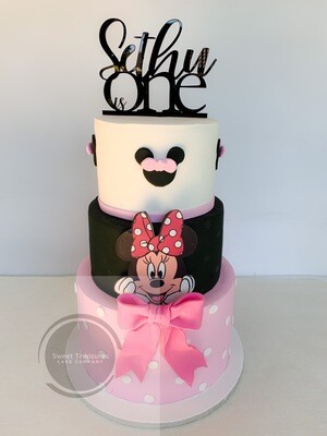 Minnie Mouse 3 tier Cake