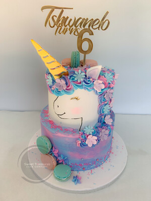 Unicorn 2 tier Cake