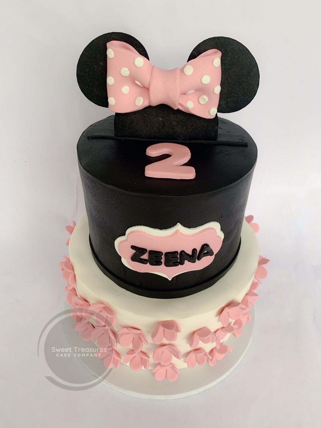 Minnie Mouse 2 tier Cake