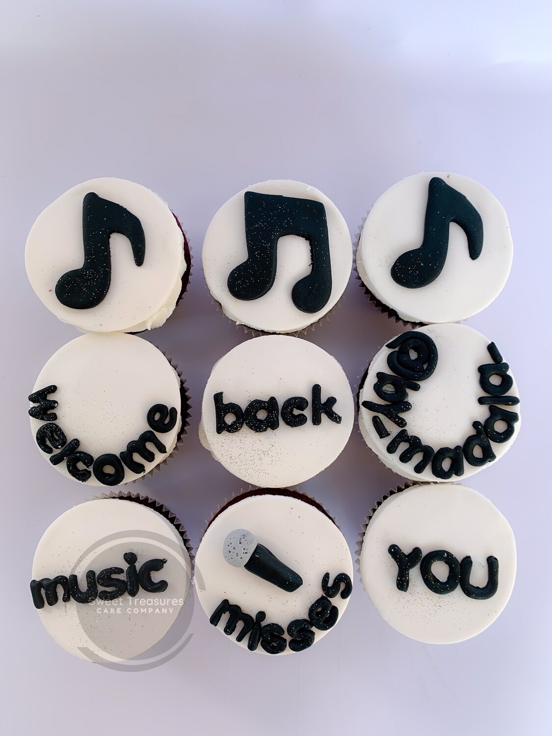 Music themed cupcakes