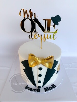 Mr ONEderful Single Suit tier cake